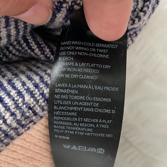 Anthropologie Snow Day sweater sz. Small - Picture 4 of 4